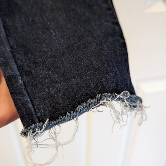 RW&Co high rise skinny jean frayed edge - Picture 3 of 3